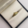 Anillo 15 circones verdes Oro amarillo 18k / Talla 6 / 1,87 Gr / 2,25 mm