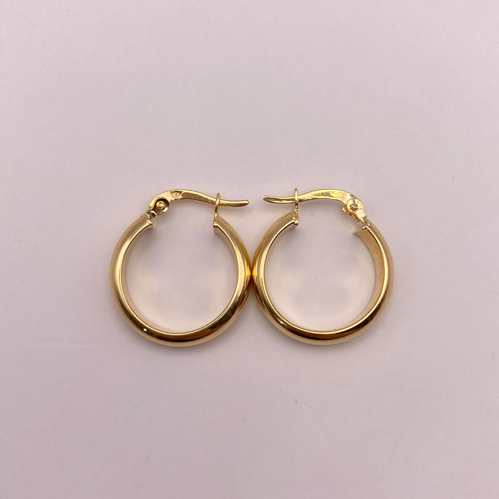 Candonga Lisa Oro amarillo 18k 2,08 Gr / 2 Cm