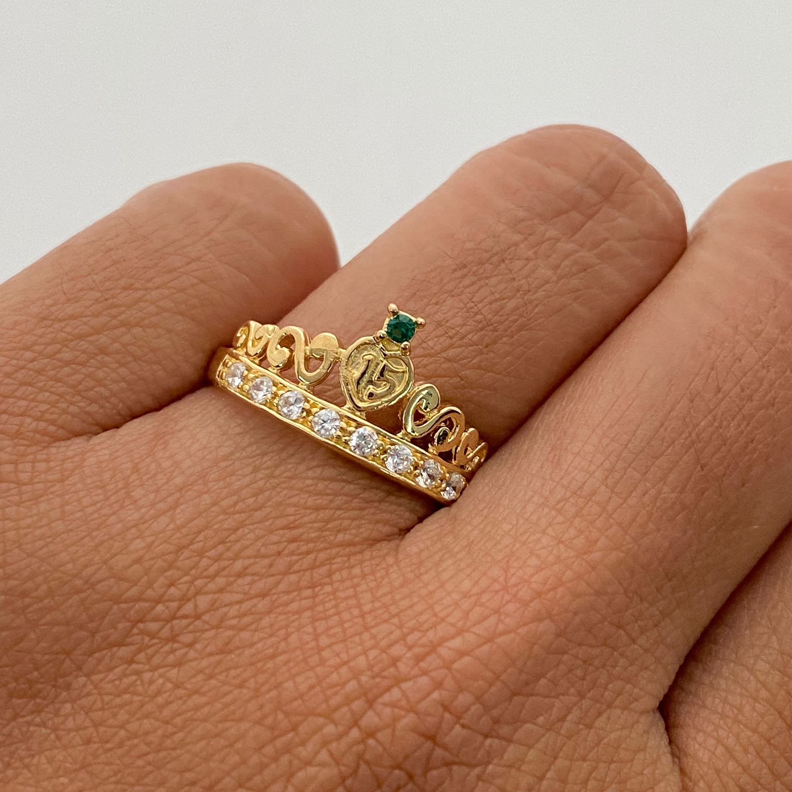 Anillo 15 Casting Verde y Blanco Oro amarillo 18k / Talla 7 / 2,6 Gr