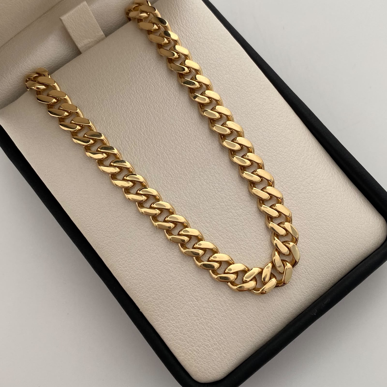 Cadena It Cubana Monch Casting Oro amarillo 18k +6 / 32,8 Gr / 7,1 mm / 60 Cm