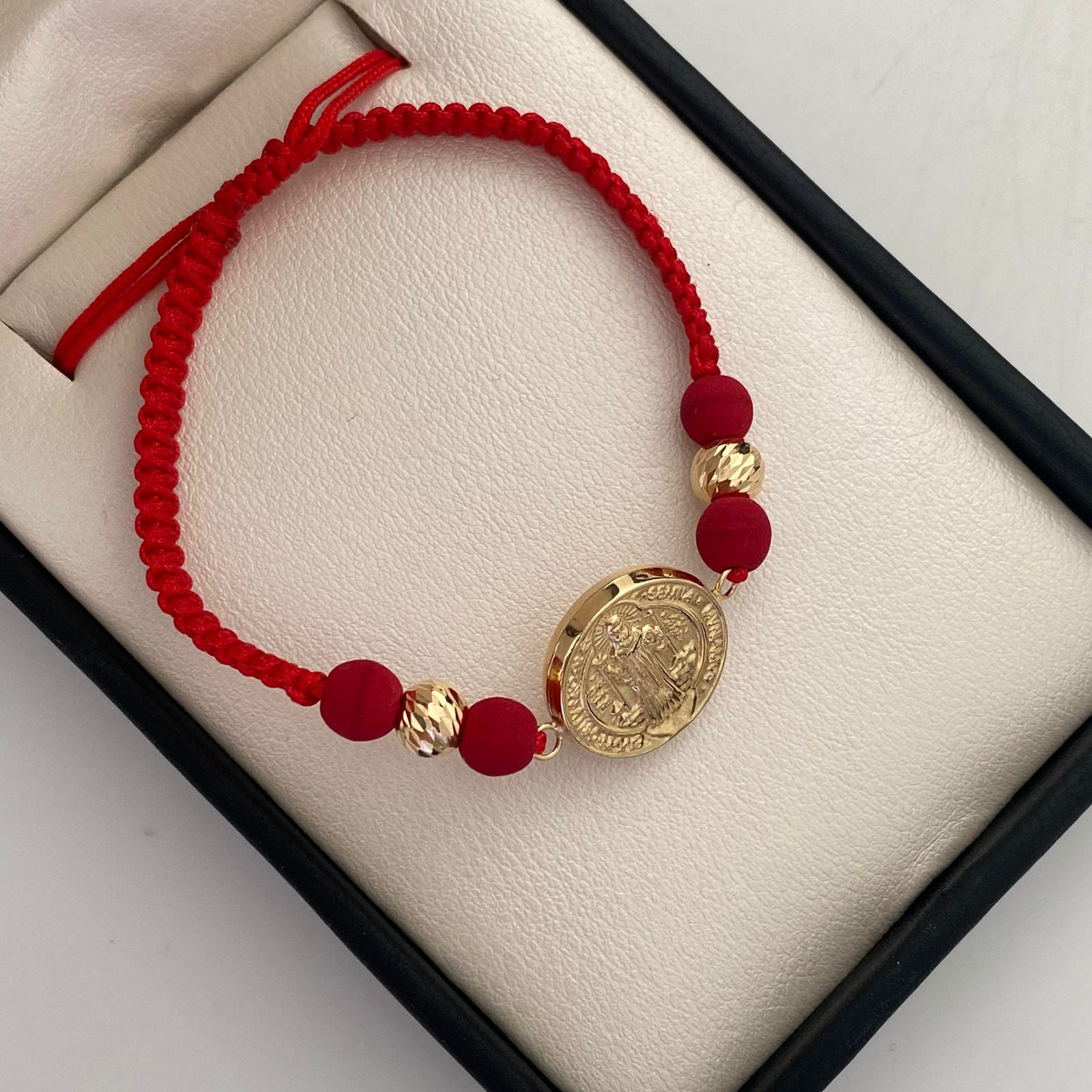 Pulsera tejida Herraje san benito bolas diamantadas 6mm Oro amarillo 18k 0,81 Gr