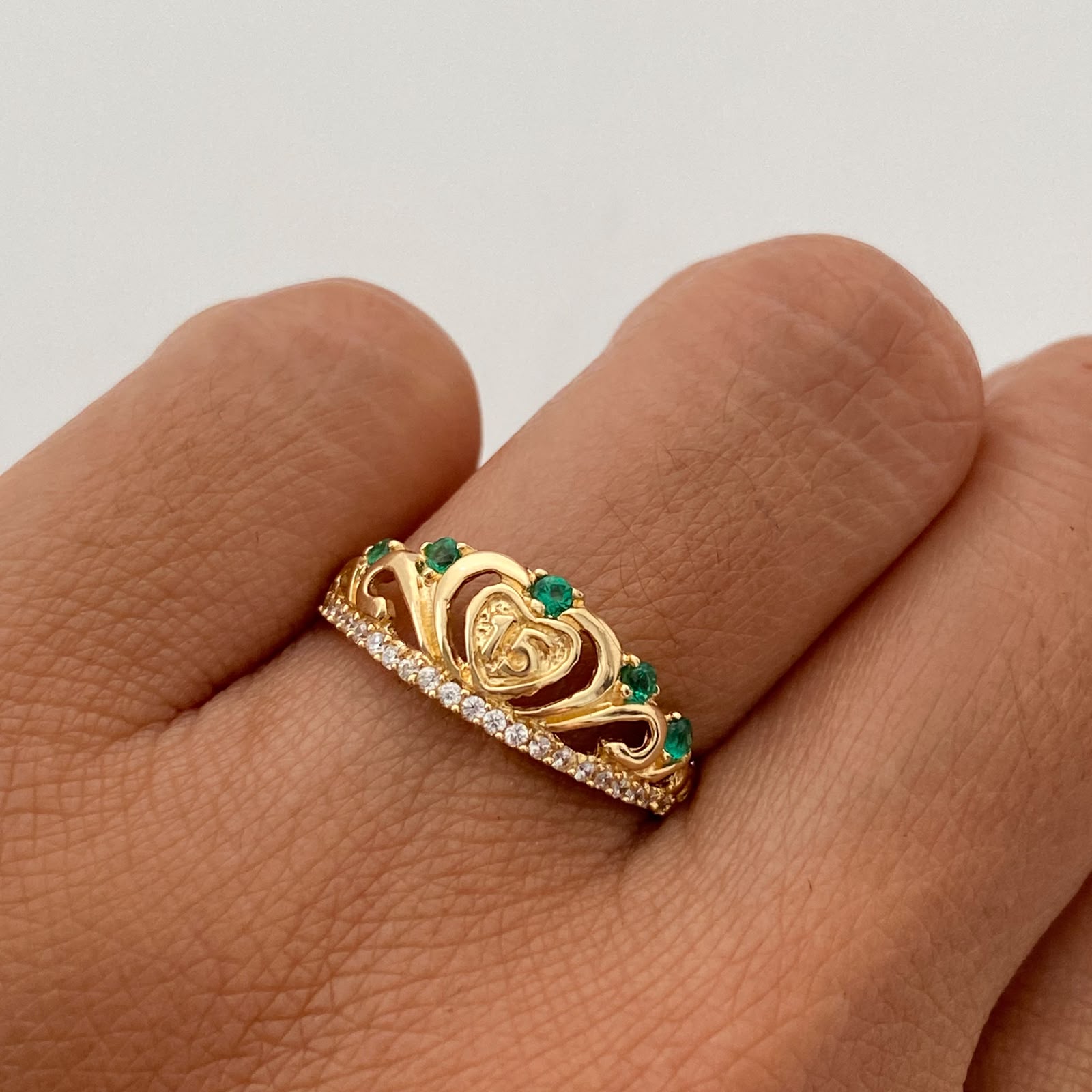 Anillo 15 Castin Verde y Blanco Oro amarillo 18k / Talla 7 / 2,15 Gr