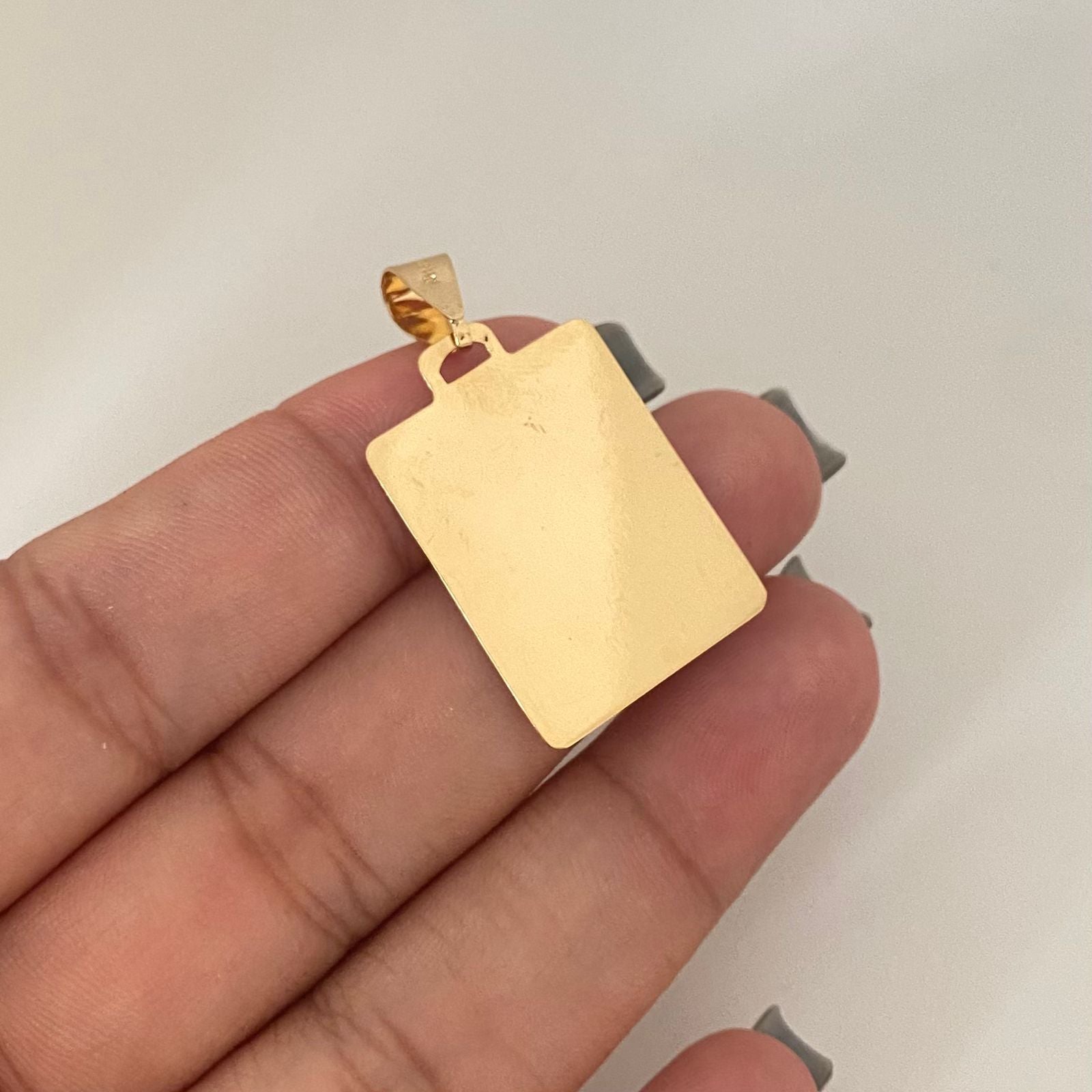 Dije placa lisa Oro amarillo 18k 3,45 Gr / 4,0 Cm
