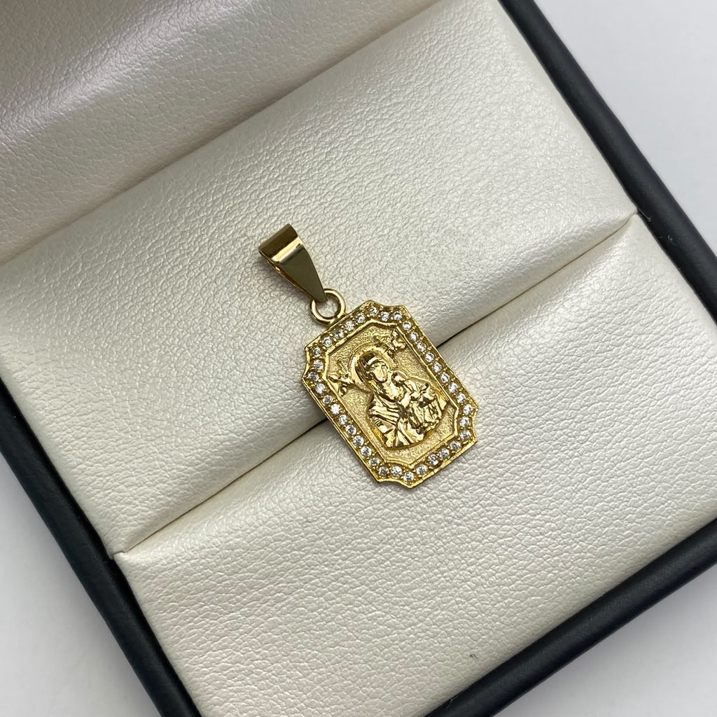 Dije Virgen del carmen circones blancos Oro amarillo 18k 2,35 Gr / 12,4 mm / 2,5 Cm