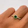 Anillo Solitario verdw Oro amarillo 18k / Talla 8 / 1,95 Gr / 1,3 mm