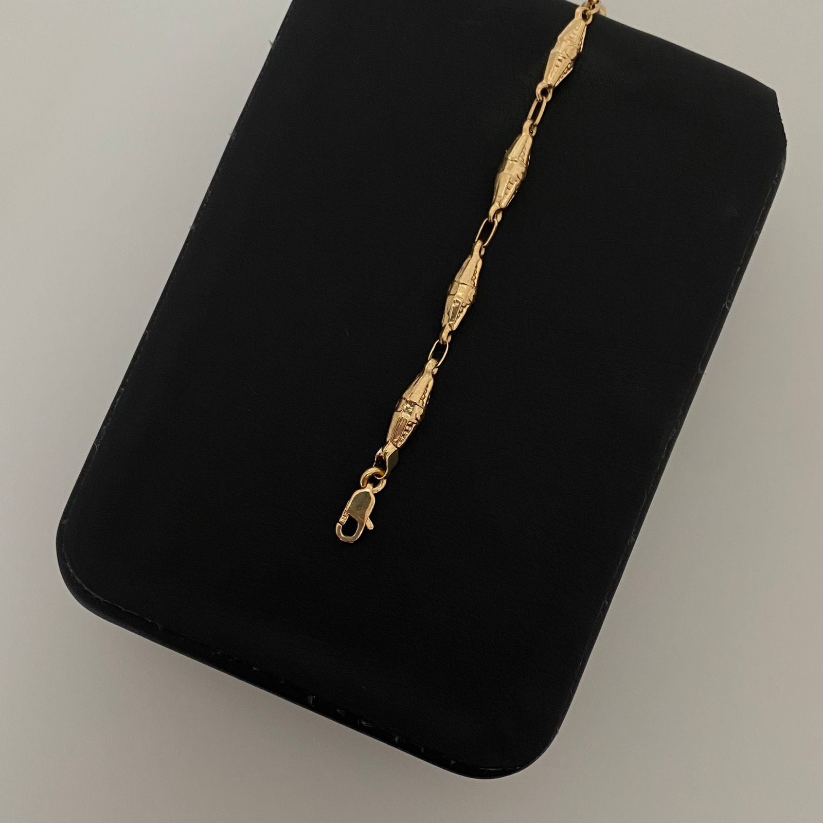 Pulso rustico dubai Oro amarillo 18k 3,00 Gr / 3,7 mm / 20,5 Cm Broche 0,40