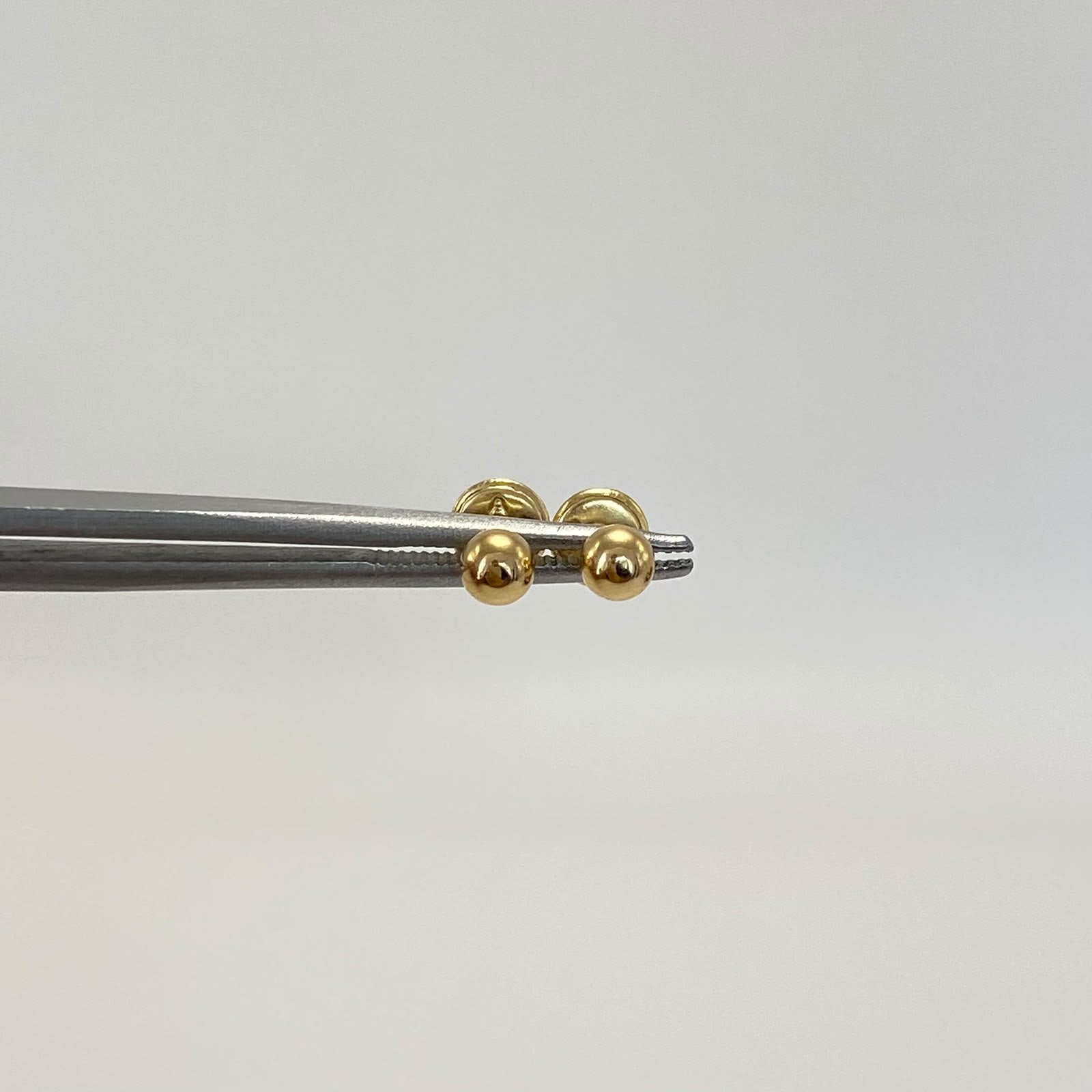 Topos bola lisa 4mm Oro amarillo 18k 0,45 Gr