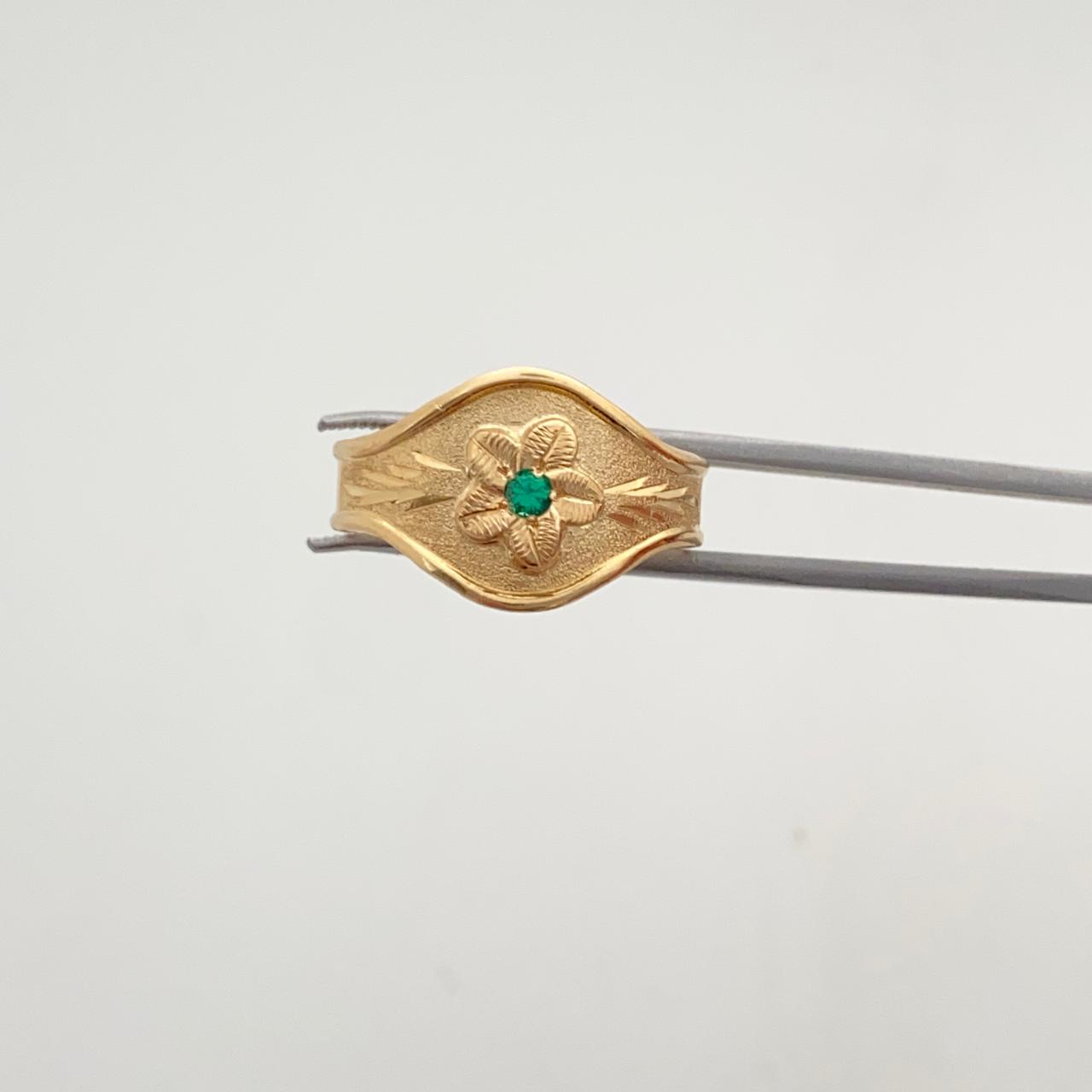 Anillo flor diamantada con cirdon verde Oro amarillo 18k / Talla 9 3/4 / 2,3 Gr