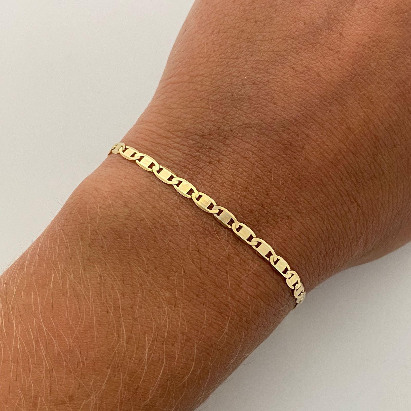 Pulso It Plana Lisa Oro amarillo 18k 2,45 Gr / 2,7 mm / 19 Cm
