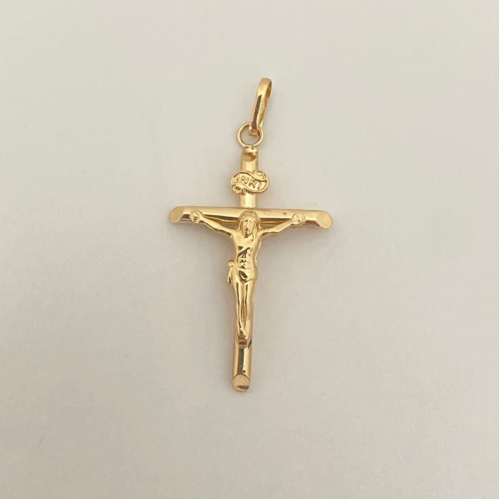 Dije cruz cristo tubular Oro amarillo 18k 1,90 Gr / 5,0 Cm