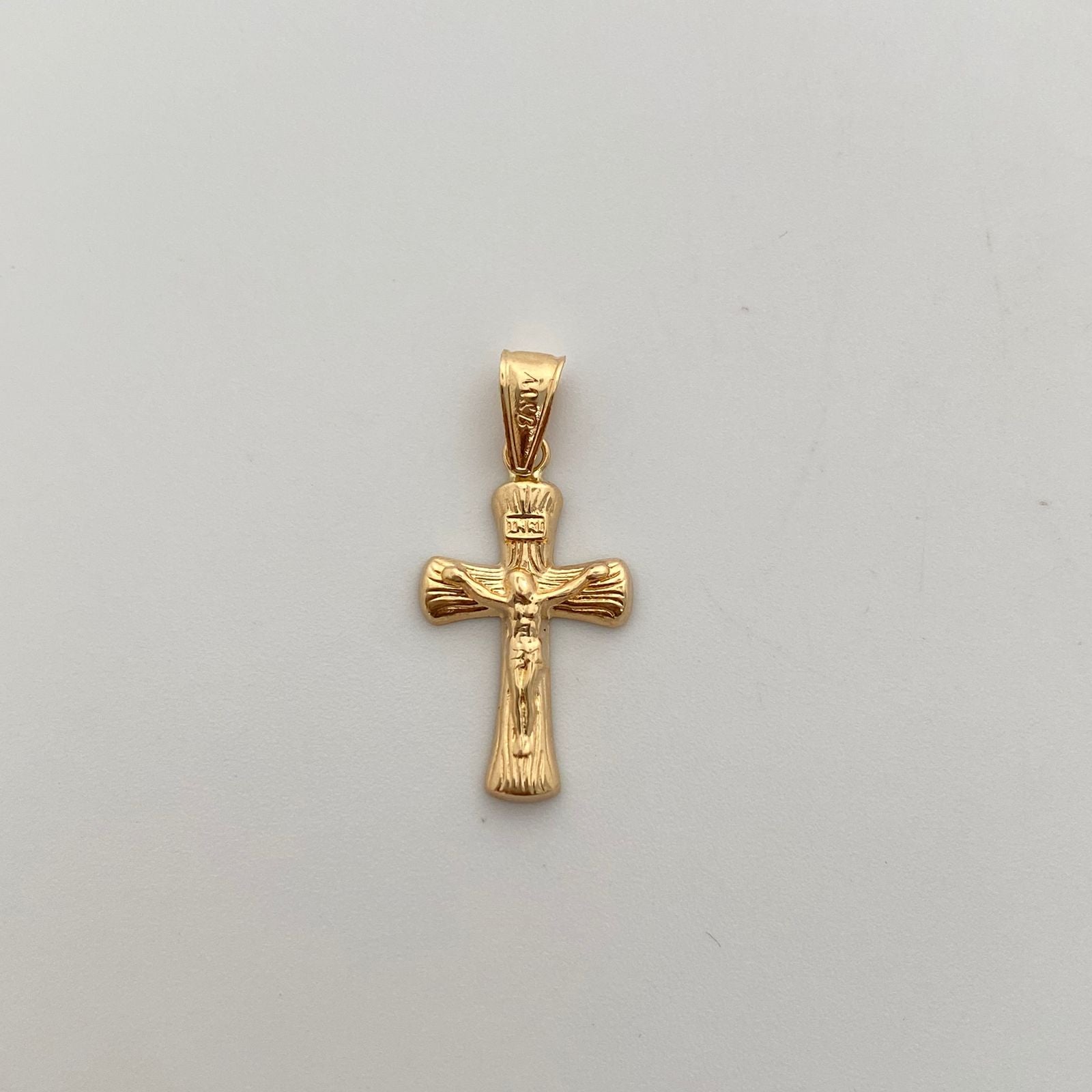 Dije Cruz Cristo Oro amarillo 18k 0,75 Gr / 13,5 mm / 2,8 Cm