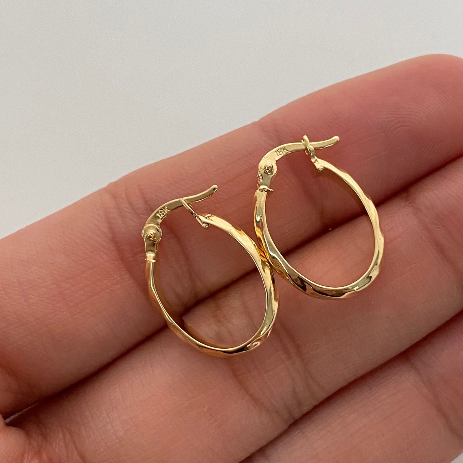 Candonga biselada Oro amarillo 18k 1,30 Gr / 2,3 Cm