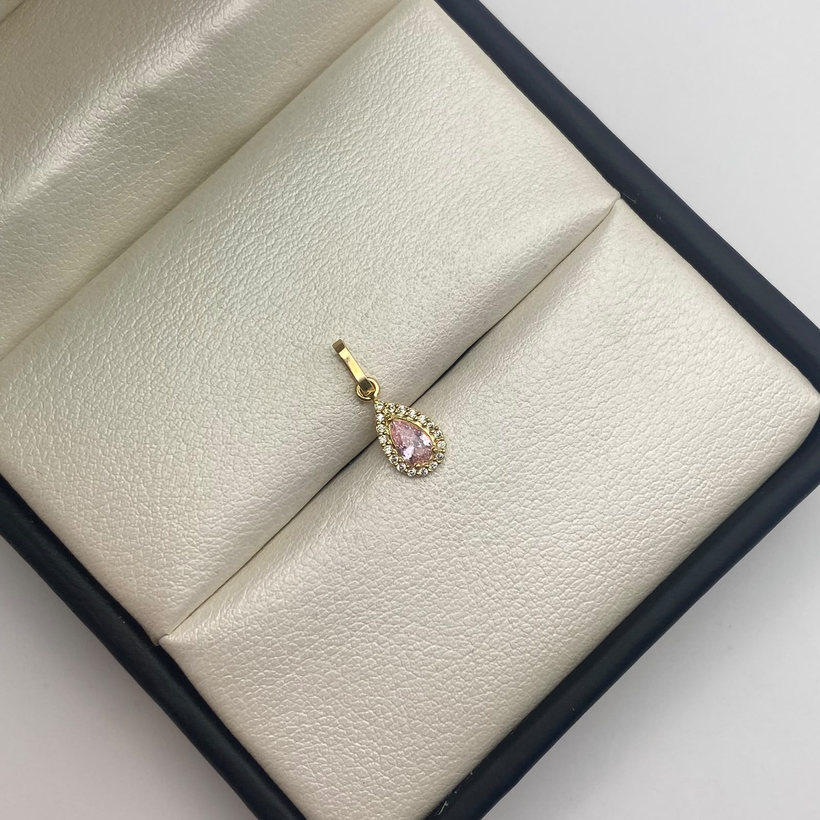 Dije Gota circon rosa pastel y blancos Oro amarillo 18k 0,45 Gr / 5,5 mm / 1,5 Cm