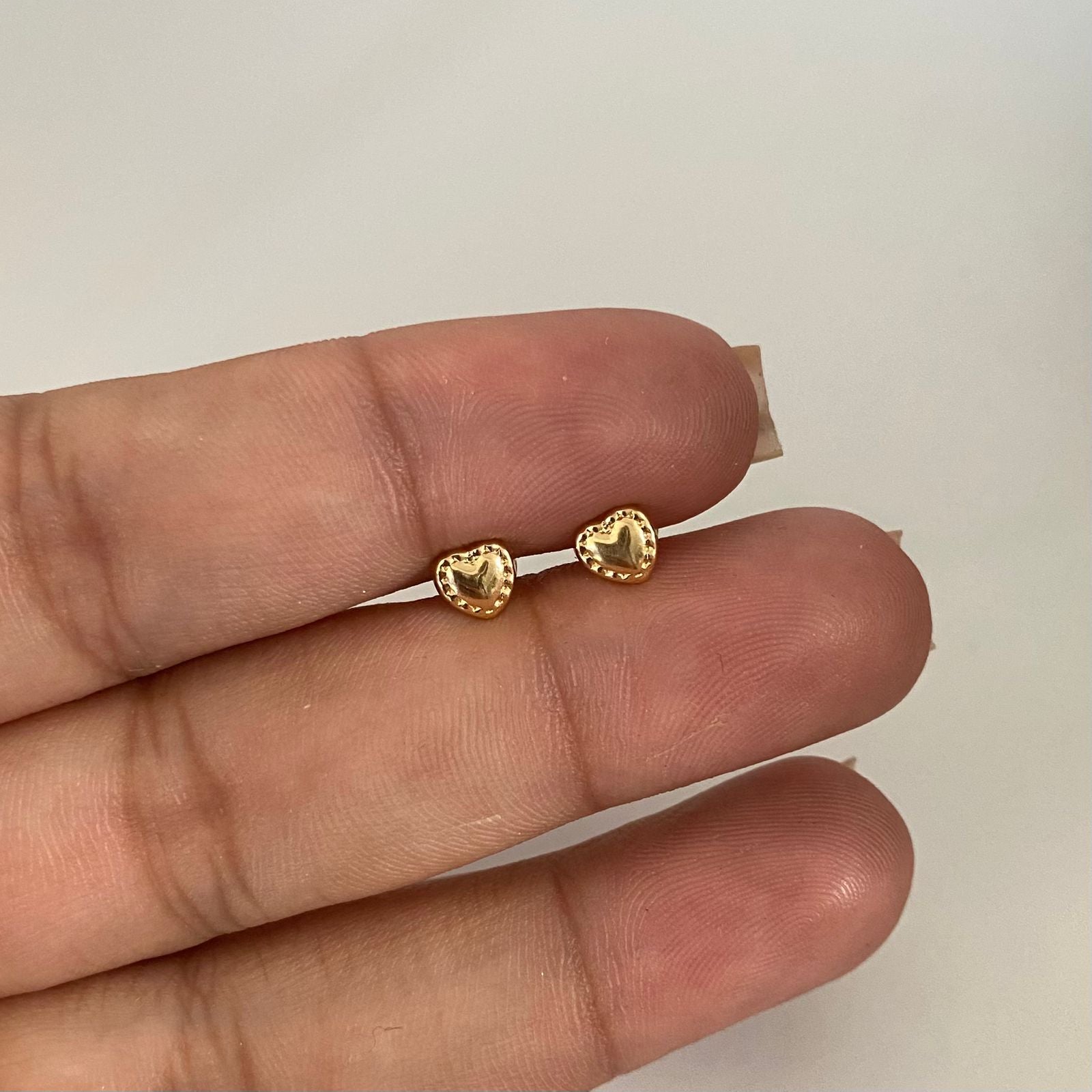 Topos mini corazon borden punteado Oro amarillo 18k 0,55 Gr / 5,2 mm