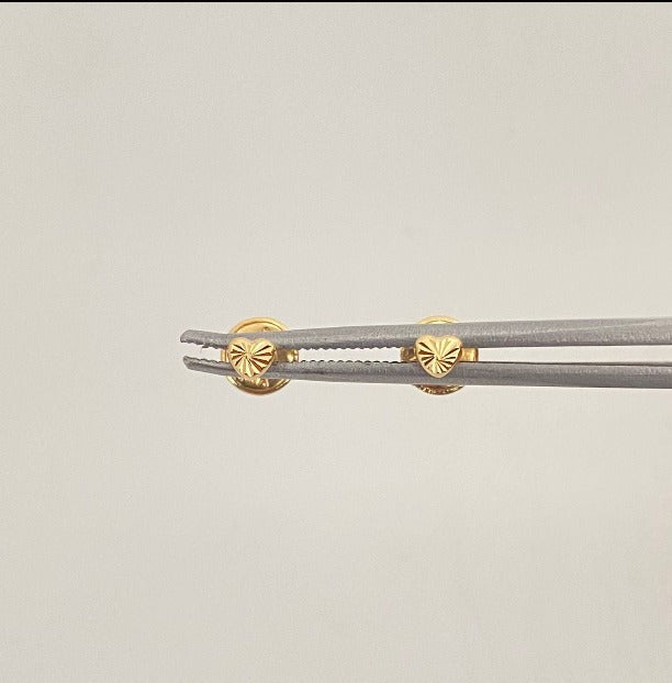 Topos Mini Corazon Diamantado Oro amarillo 18k 0,4 Gr / 3,4 mm