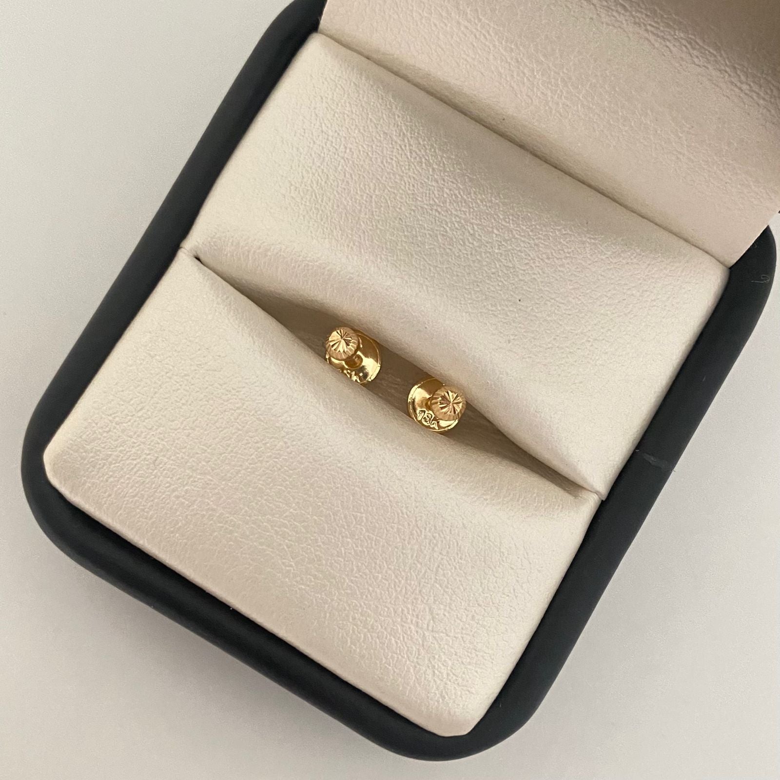 Topos bola diamantada Oro amarillo 18k 0,45 Gr / 3,0 mm