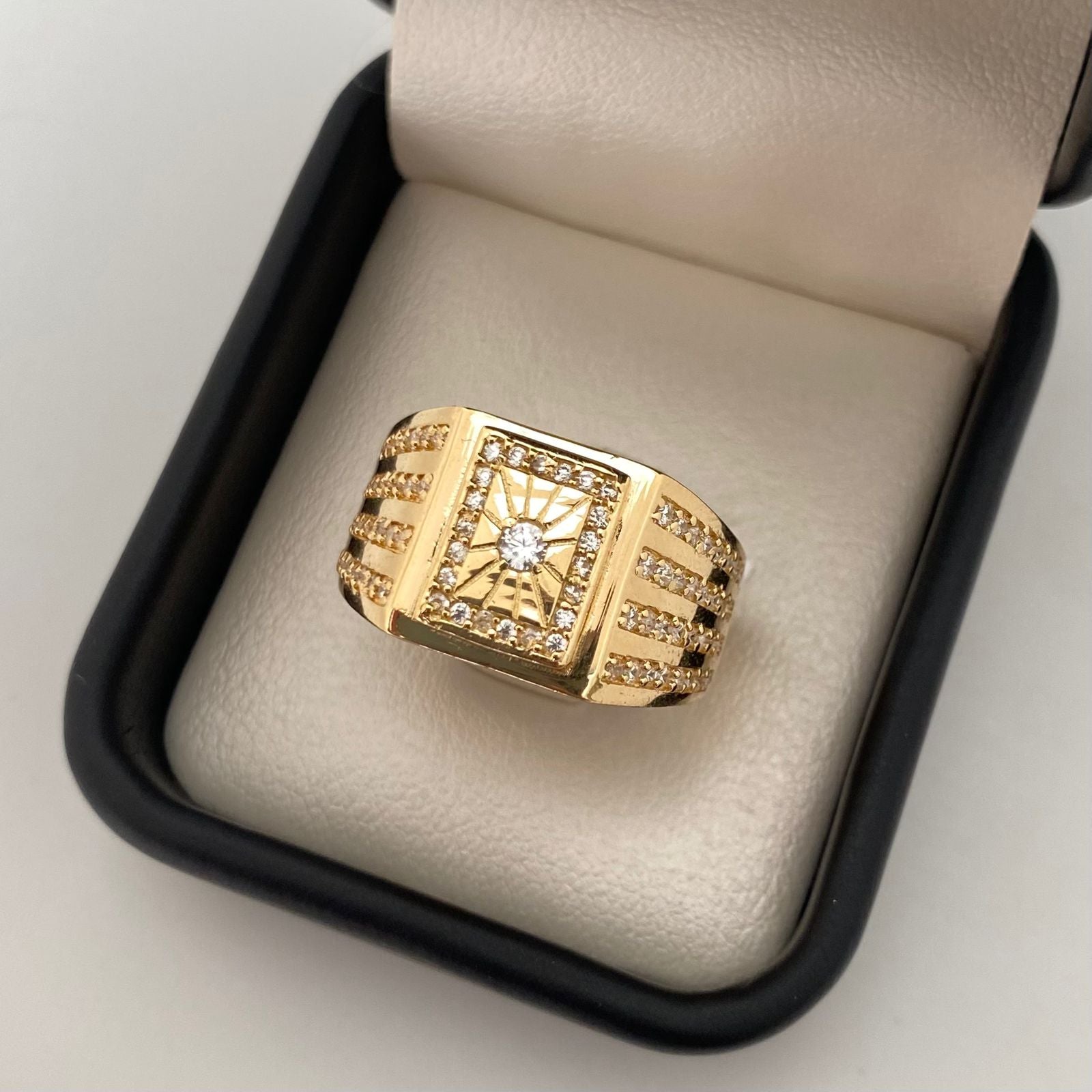 Anillo centro diamantado casting blanco Oro amarillo 18k / Talla 10 / 7,55 Gr