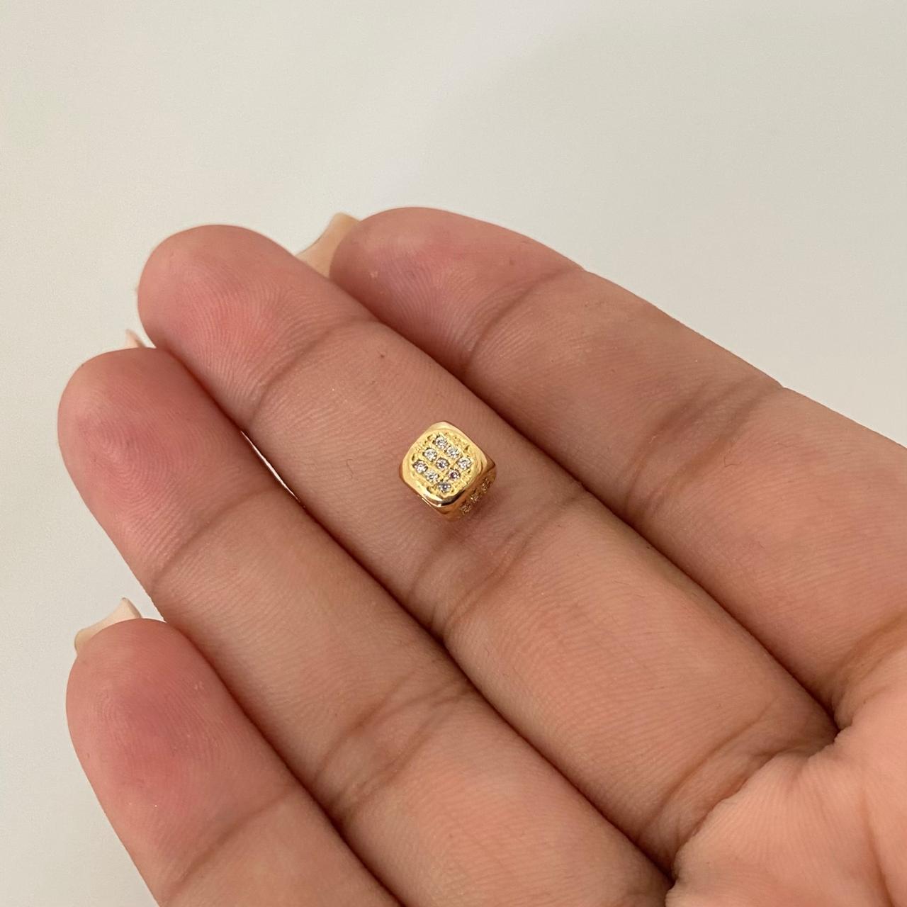 Herraje cubo puntas redondas casting Oro amarillo 18k 1,25 Gr / 0,5 Cm