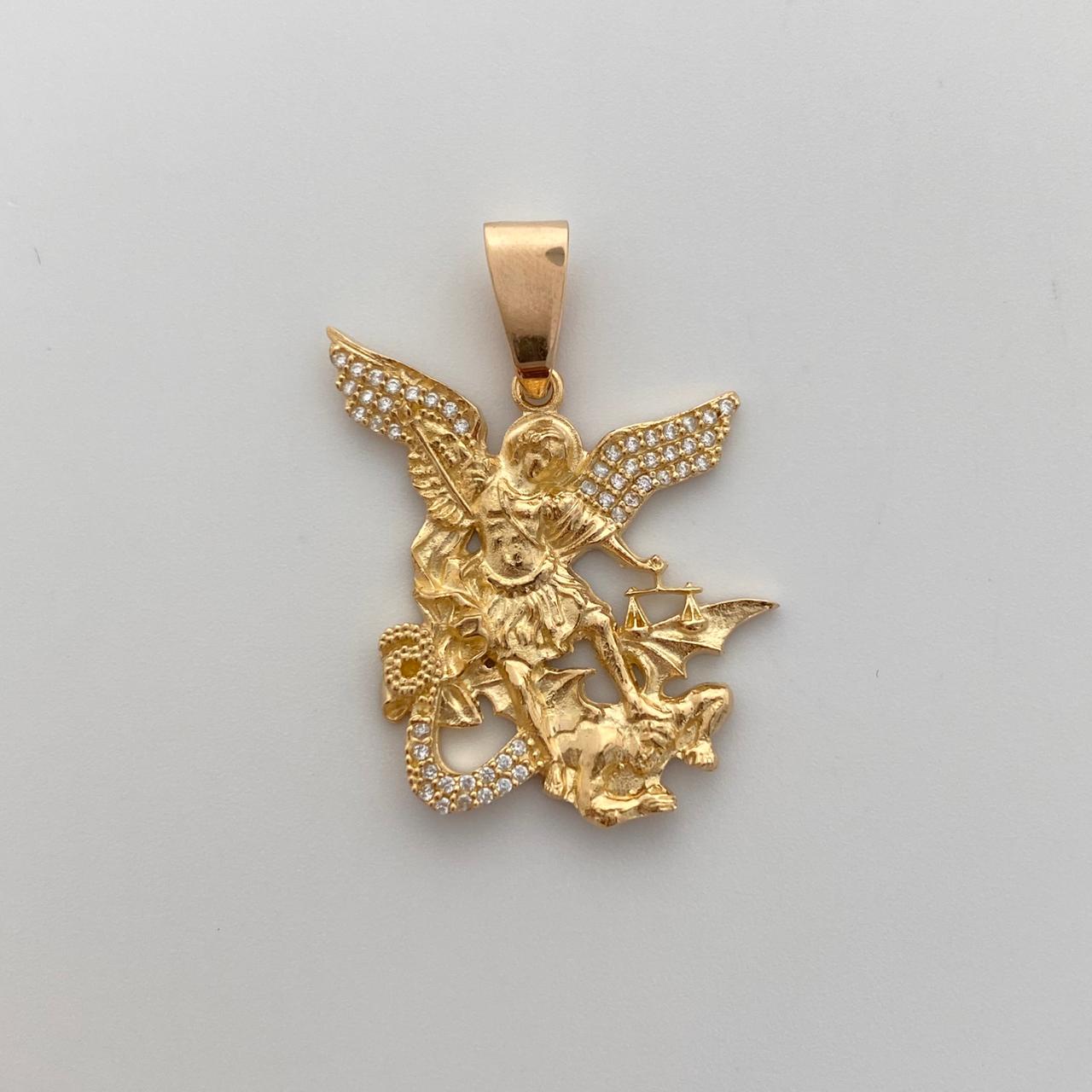 Dije San Miguel Arcangel silueta casting Oro amarillo 18k 8,3 Gr / 14,7 Cm
