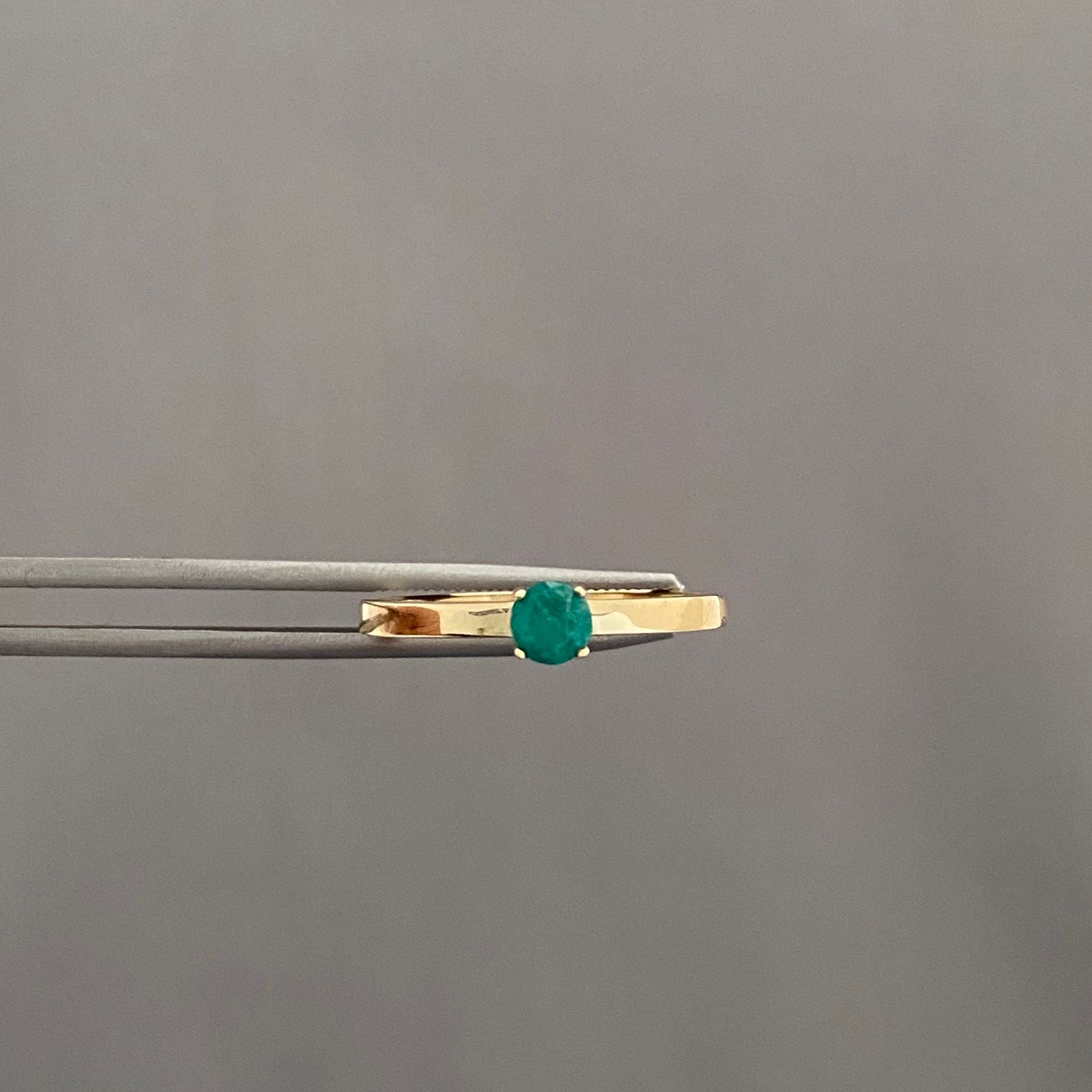 ANILLO POR FABRICACION ESMERALDA ORO AMARILLO 18K / TALLA 0 / 2,55 GR