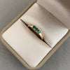Anillo trio esmeralda (POR FABRICACION) Oro amarillo 18k / Talla 5 / 2,0 Gr