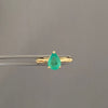 Anillo gota esmeralda (POR FABRICACION) Oro amarillo 18k / Talla 7 / 4,25 Gr