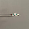 Anillo diamante lateral esmeralda (POR FABRICACION) Oro blanco 18k / Talla 7 / 3,35 Gr