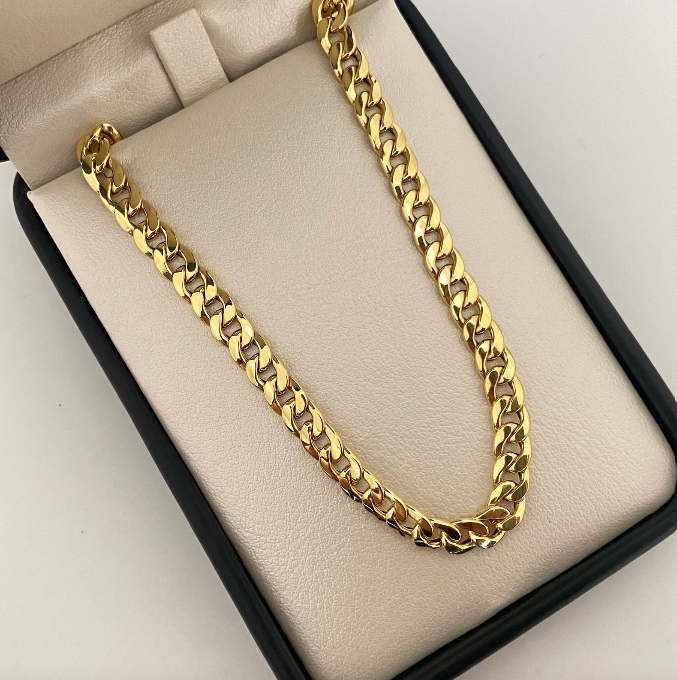 Cadena It Cubana Broche especial Oro amarillo 18k 11,05 Gr / 5,6 mm / 60 Cm