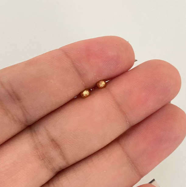 Topos Bola diamantada 3mm Oro amarillo 18k 0,4 Gr
