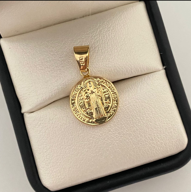 Dije San Benito Oro amarillo 18k 0,9 Gr / 14 mm / 2,3 Cm
