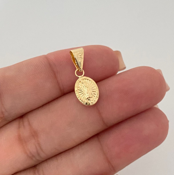 Dije Virgen de guadalupe Oro amarillo 18k 0,55 Gr / 7,7 mm / 2 Cm