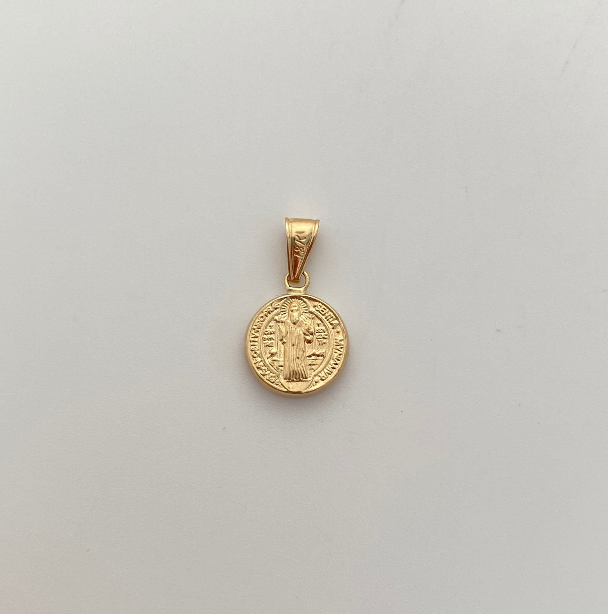 Dije San Benito Oro amarillo 18k 0,7 Gr / 11,9 mm / 2 Cm