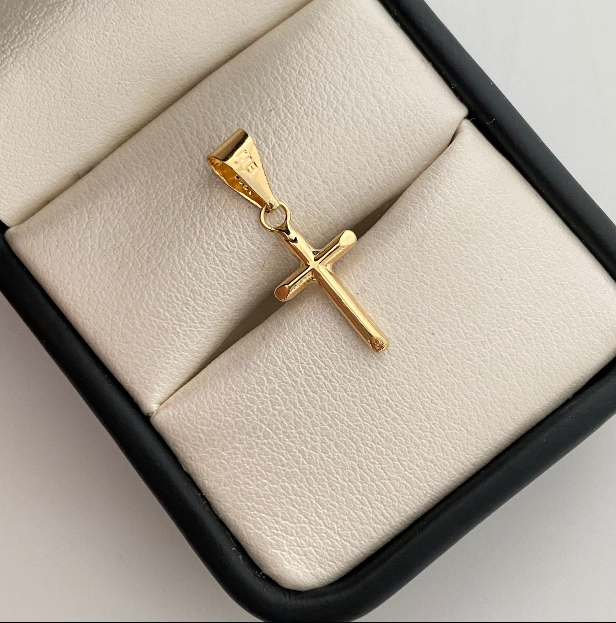 Dije Cruz Tubular Oro amarillo 18k 0,4 Gr / 9,5 mm / 2,5 Cm