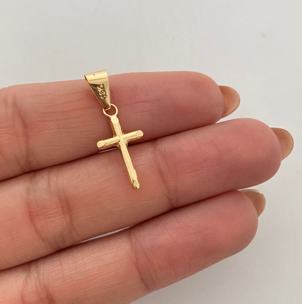 Dije Cruz Tubular Oro amarillo 18k 0,4 Gr / 9,5 mm / 2,5 Cm