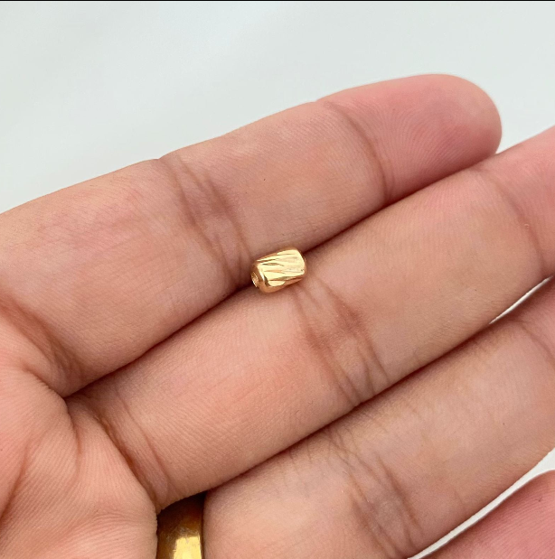 Herraje Cilindro diamantado 4mm Oro amarillo 18k 0,15 Gr