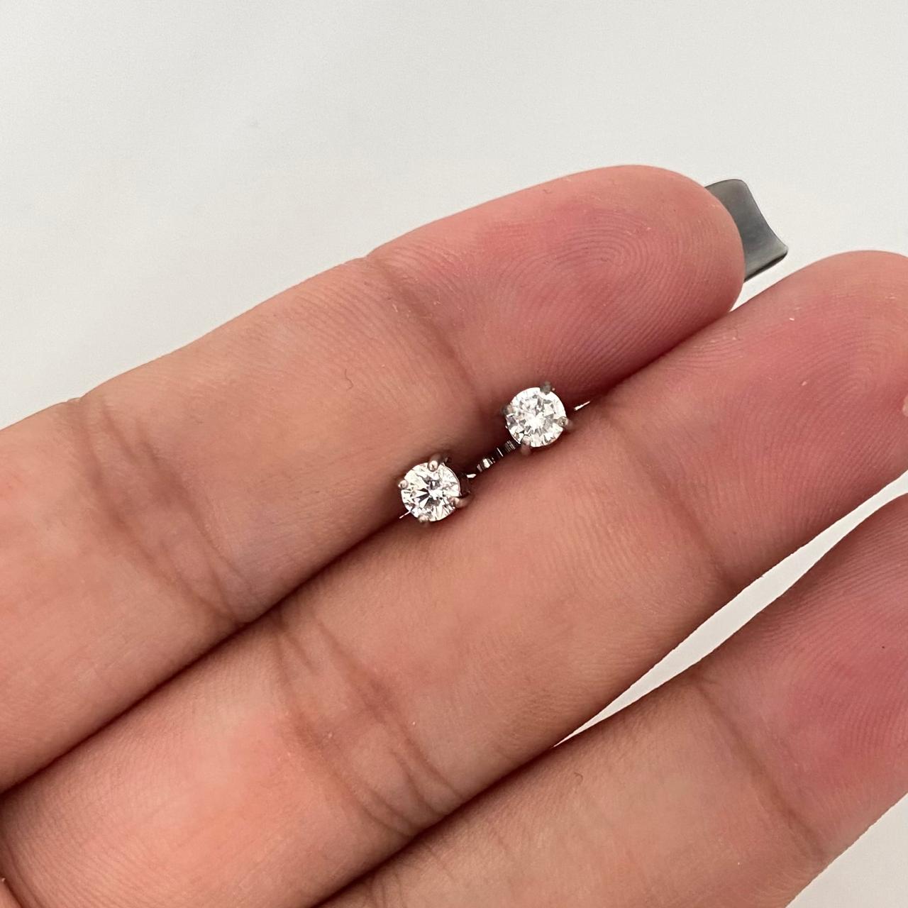 Topos (Joya) diamante 8.2 Pts Oro blanco 18k 1,35 Gr / 4,0 mm