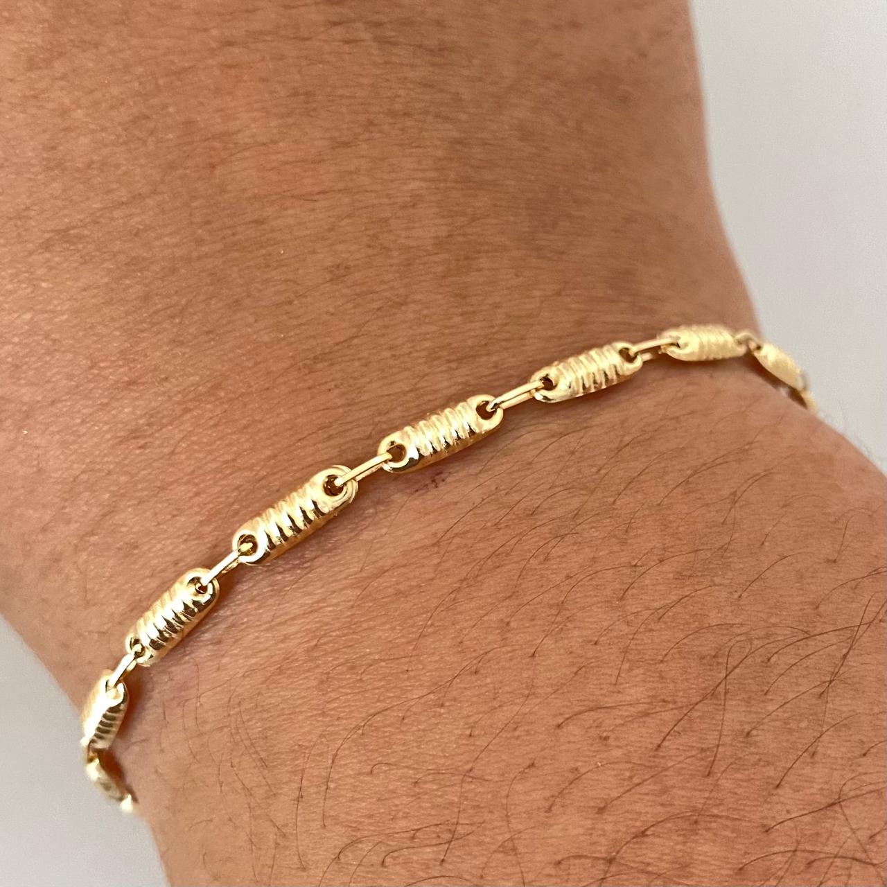 Pulso rustico barriles Oro amarillo 18k 2,90 Gr / 3,2 mm / 20 Cm Broche 0,60