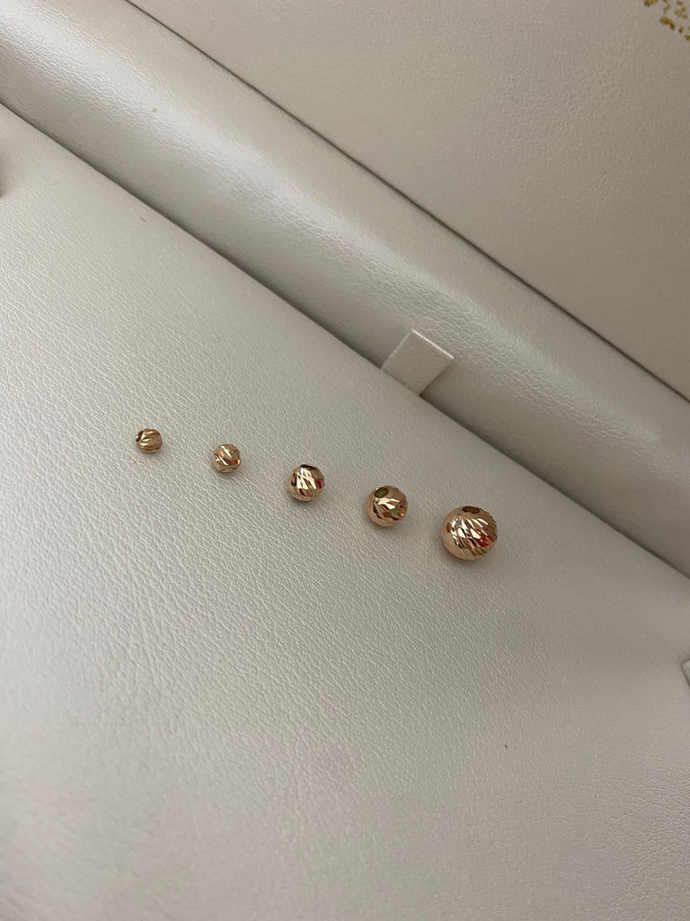 Bola diamantada 4mm  Oro amarillo 18k 0,1 Gr