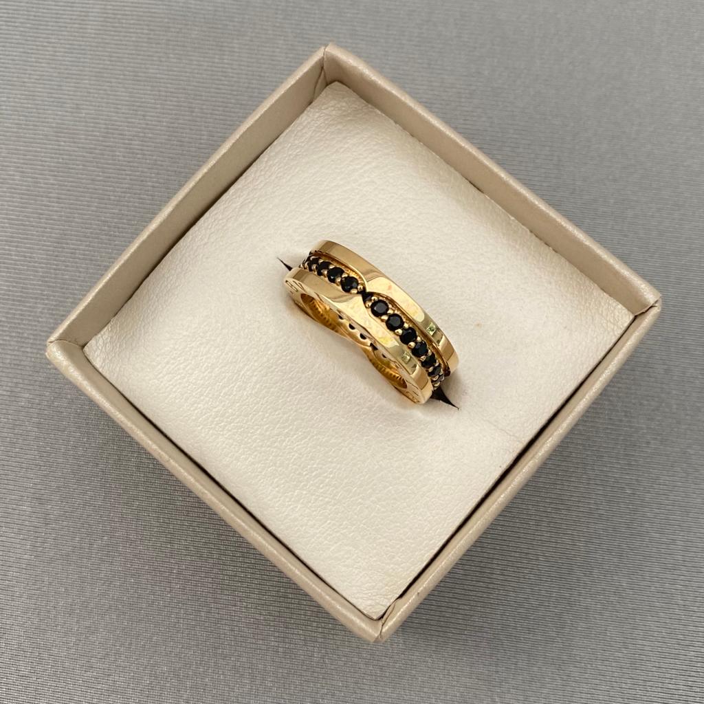 Anillo bv circones negros (POR FABRICACION) Oro amarillo 18k / Talla 9 / 11,5 Gr