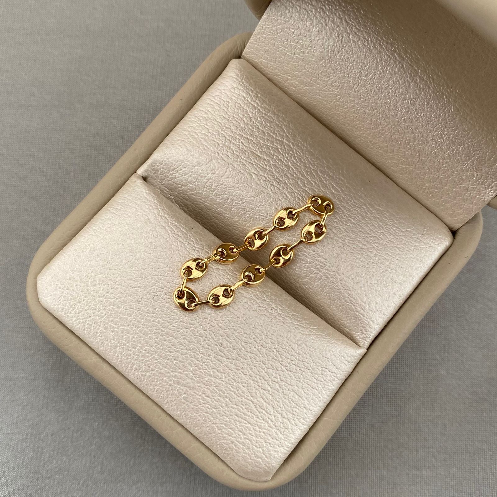 Anillo gc Oro amarillo 18k / Talla 13 3/4 / 0,75 Gr