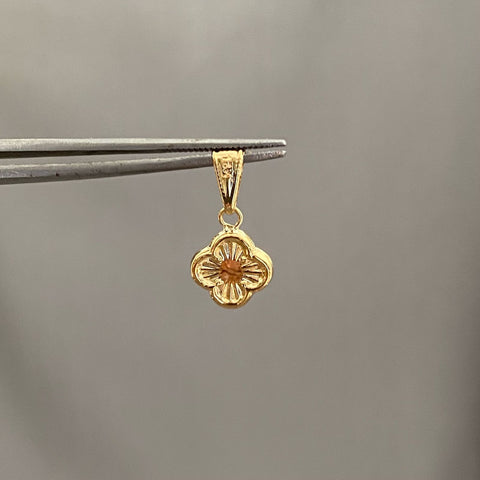 Dije trebol diamantado Oro amarillo 18k 0,5 Gr / 2 Cm