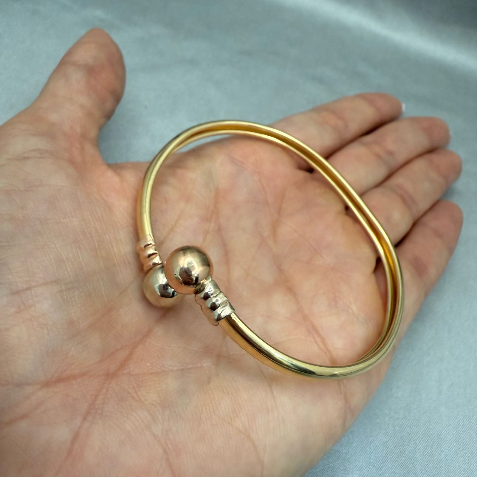 Aro tu y yo Tres oros 18k 7,25 Gr / 8 mm / 17,5 Cm