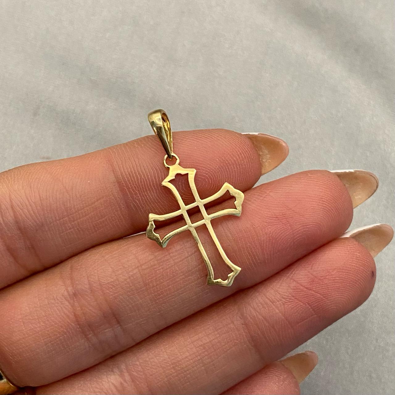 Dije silueta cruz Oro amarillo 18k 1,5 Gr / 3 Cm