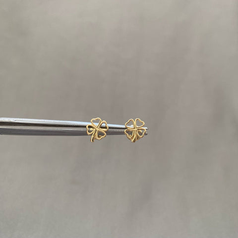 Topos trebol corazon silueta Oro amarillo 18k 0,8 Gr / 6,7 mm