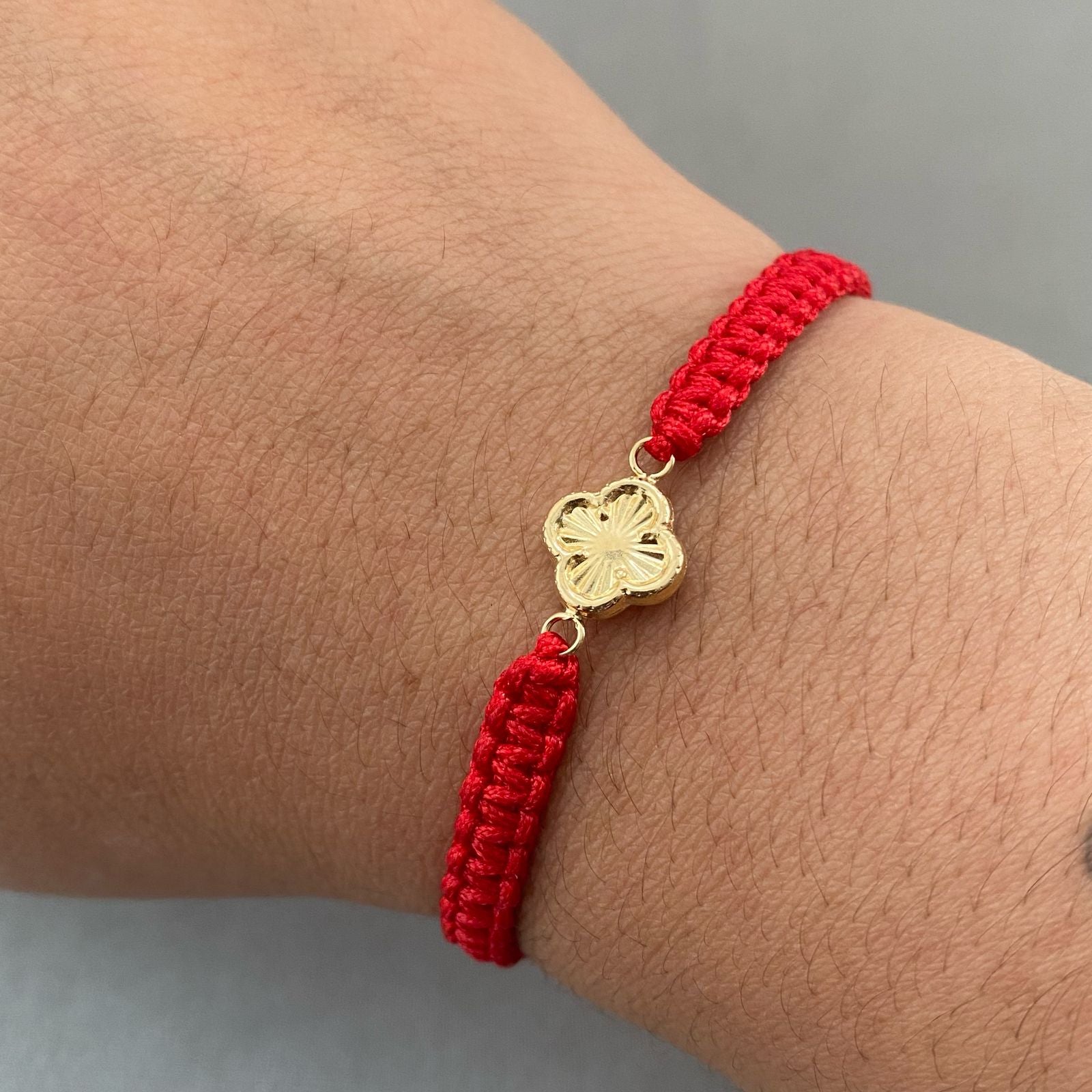 Pulsera tejida trebol diamantado Oro amarillo 18k 0,45 Gr