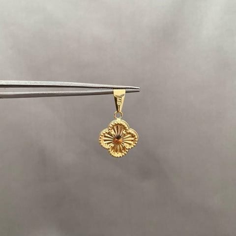 Dije trebol diamantado Oro amarillo 18k 1,0 Gr / 2,5 Cm