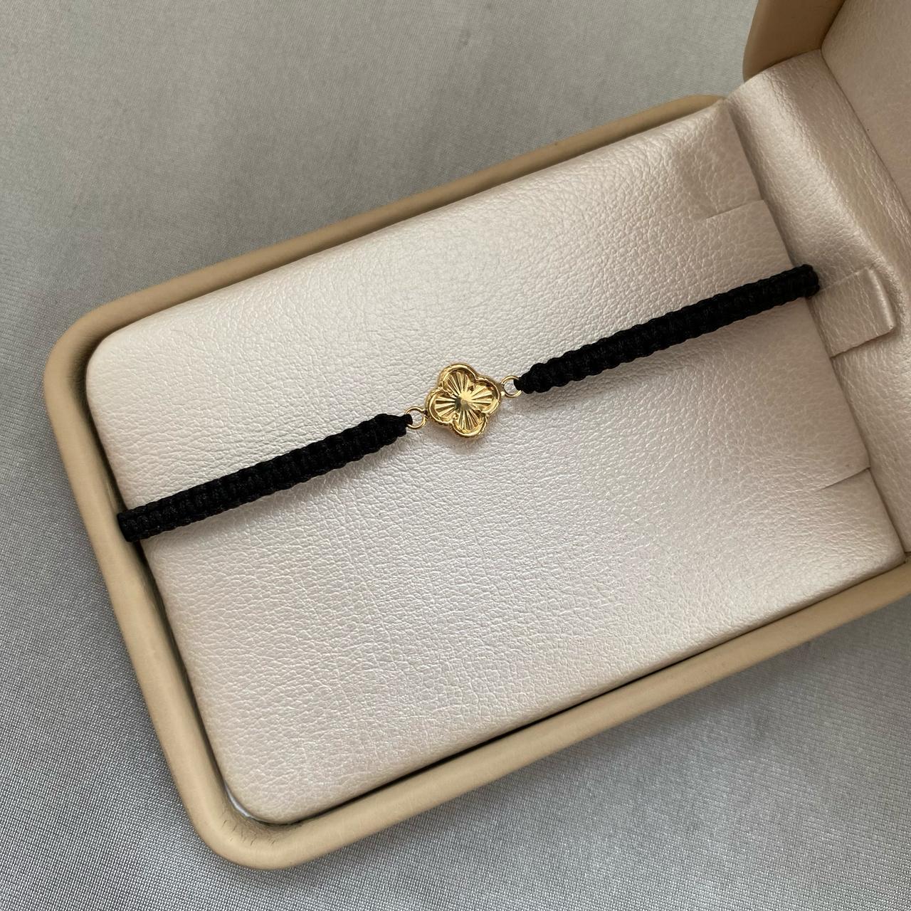 Pulsera tejida trebol diamantado Oro amarillo 18k 0,45 Gr