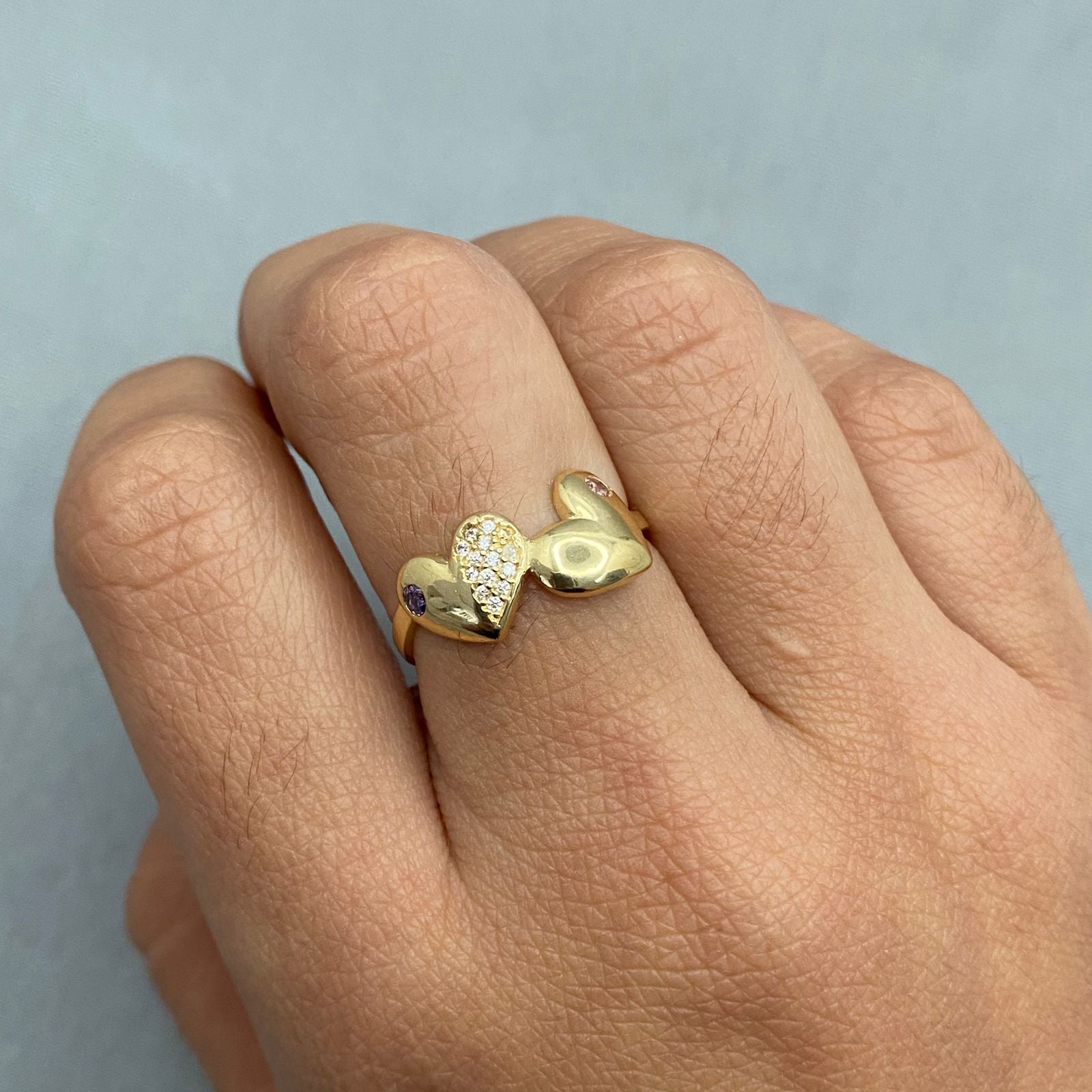 Anillo doble corazon casting lila Oro amarillo 18k / Talla 7 1/4 / 2,3 Gr