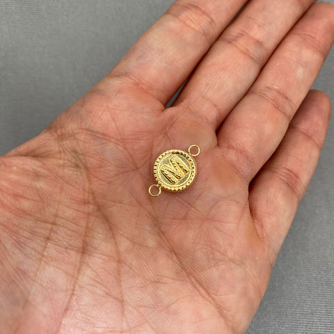 Herraje letra m Oro amarillo 18k 0,65 Gr