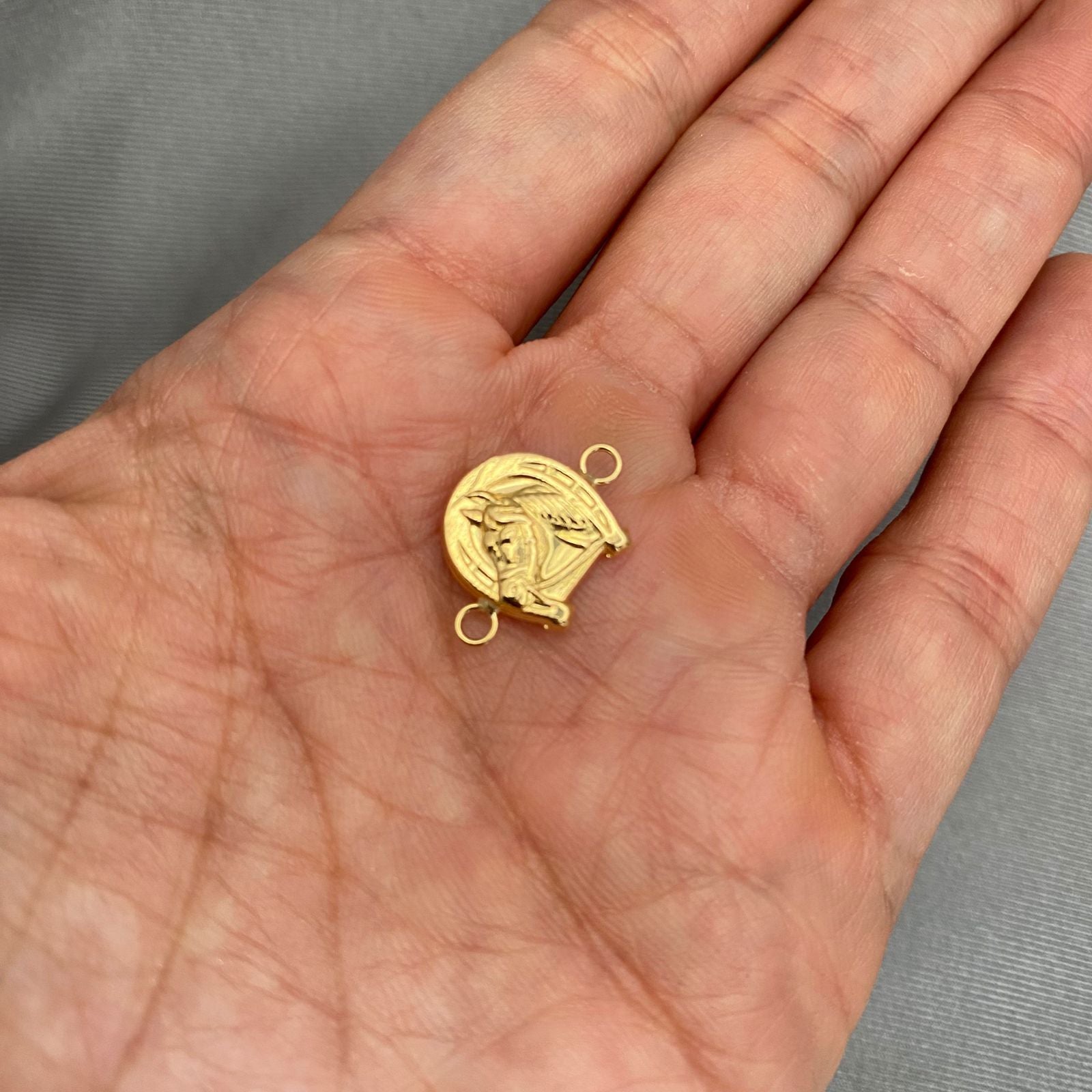 Herraje herradura caballo Oro amarillo 18k 0,8 Gr / 1,2 Cm